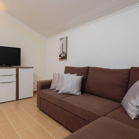Apartment Krzelj Trogir Exterior photo