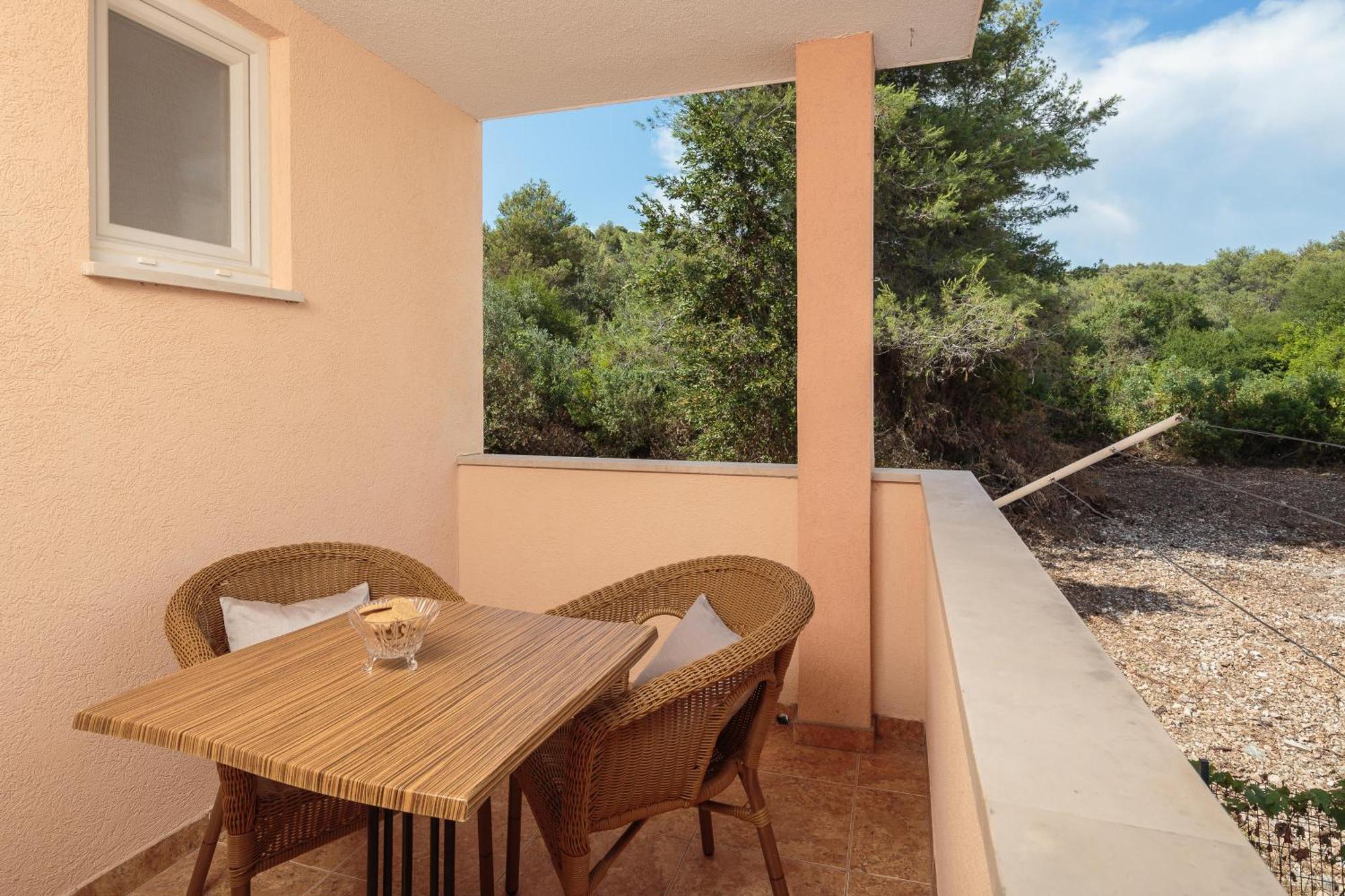 Apartment Krzelj Trogir Exterior photo